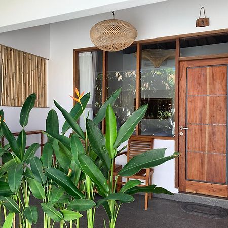 Morgan House Aparthotel Kuta  Kültér fotó
