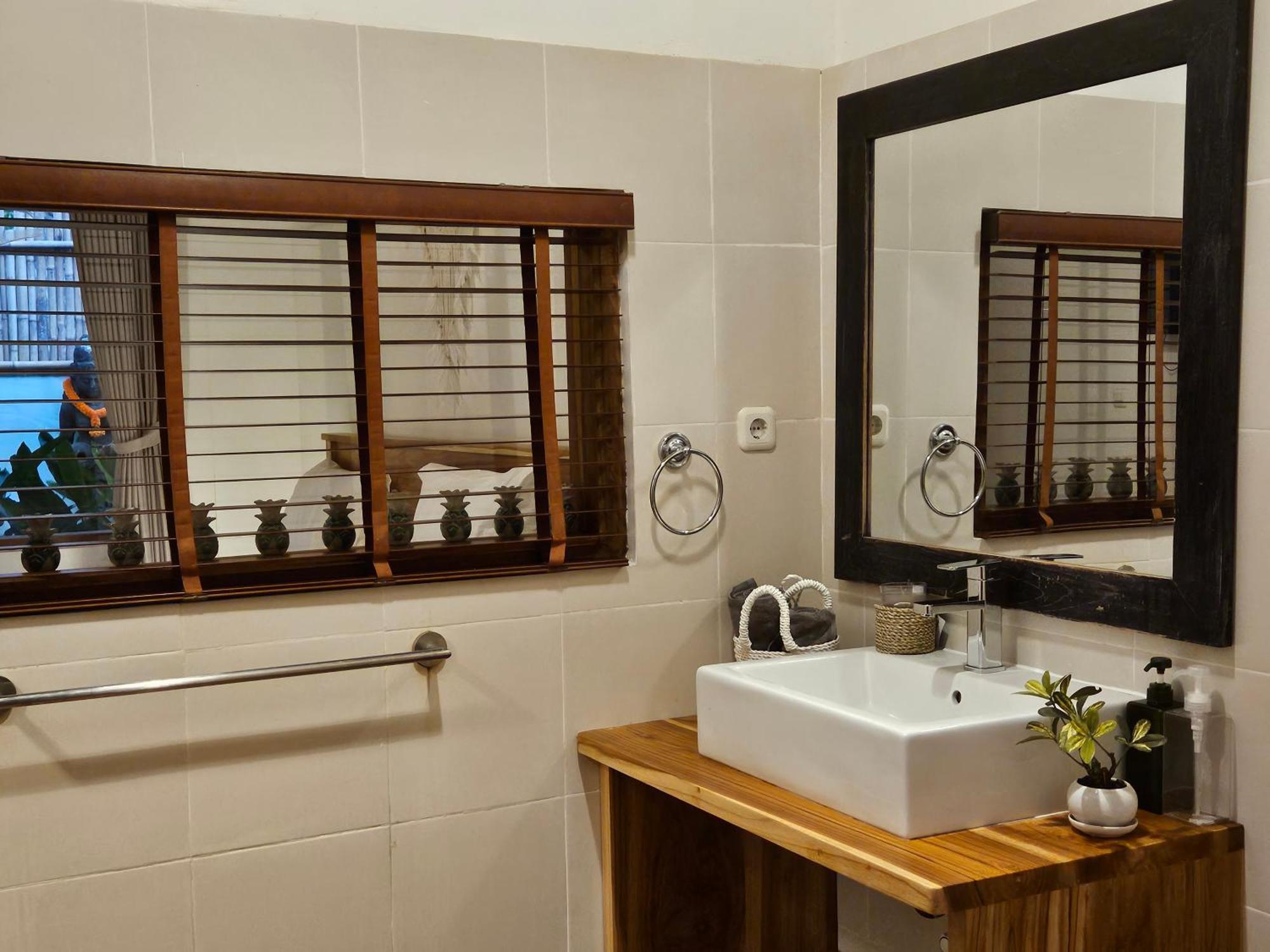 Morgan House Aparthotel Kuta  Kültér fotó